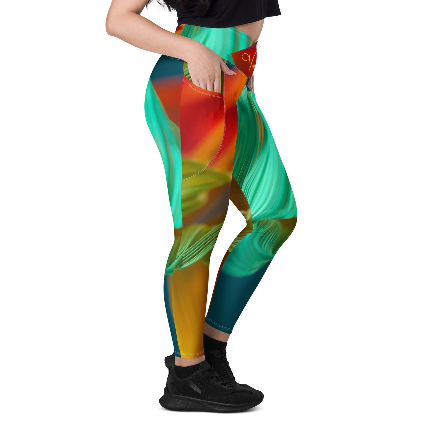 Crossover leggings with pockets