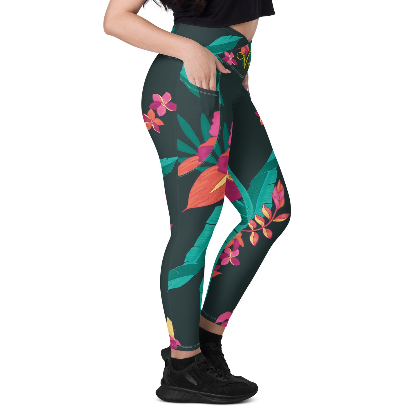 Crossover leggings with pockets