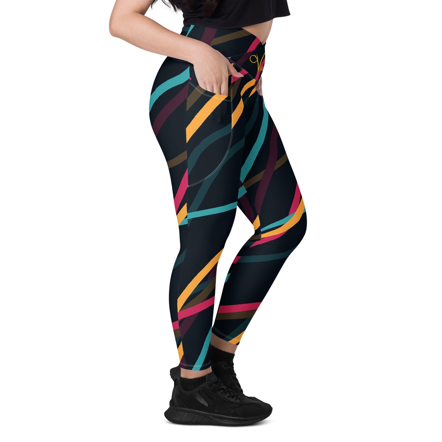 Crossover leggings with pockets