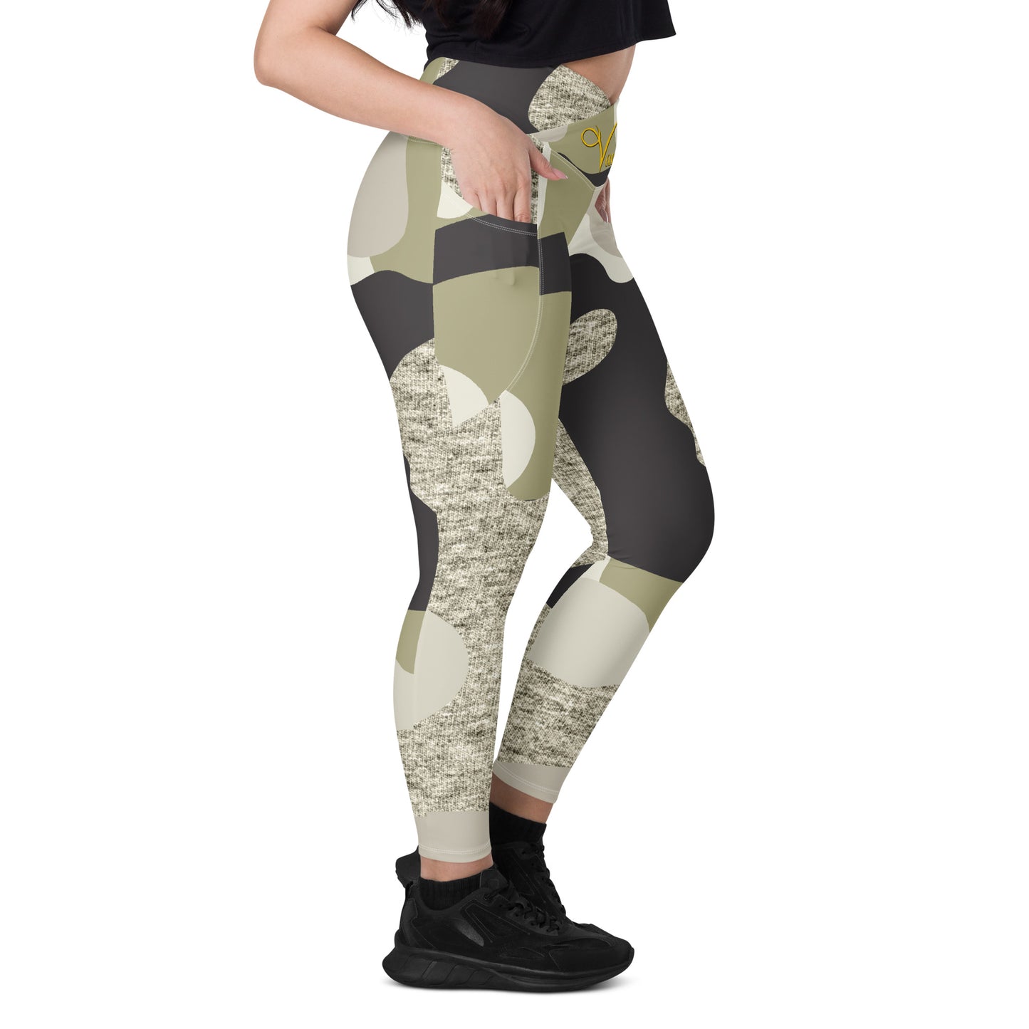 Crossover leggings with pockets