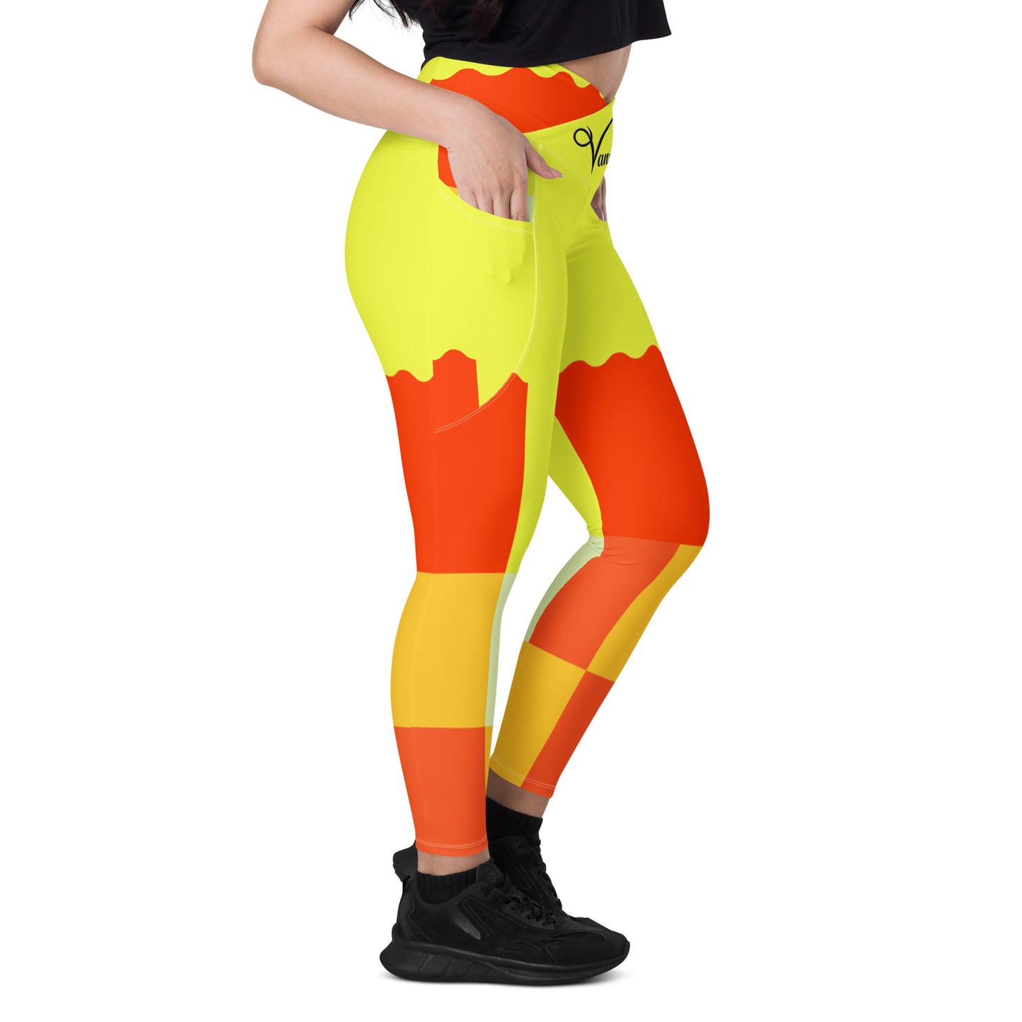 Crossover leggings with pockets