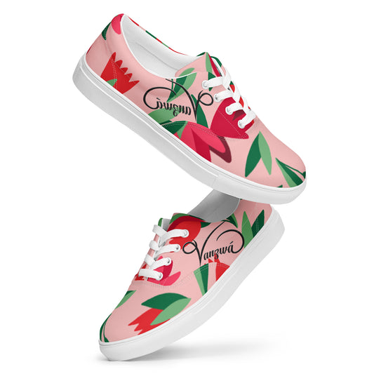 Women’s lace-up canvas shoes