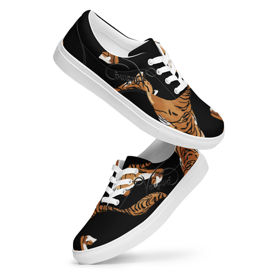 Women’s lace-up canvas shoes